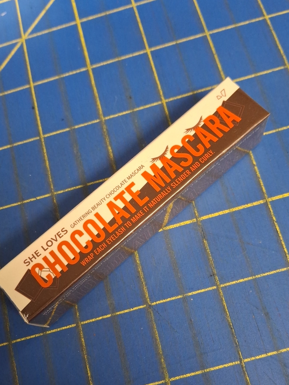 She Loves Chocolate Mascara 5ml  New Sealed Box - 03